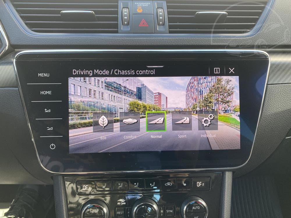 2021 Škoda SUPERB - 35
