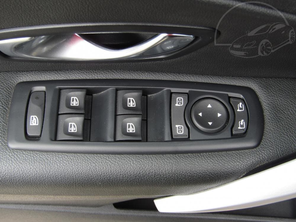 2011 Renault FLUENCE - 11
