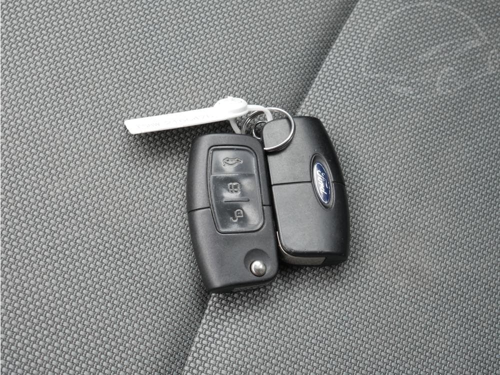 2010 Ford FOCUS - 55