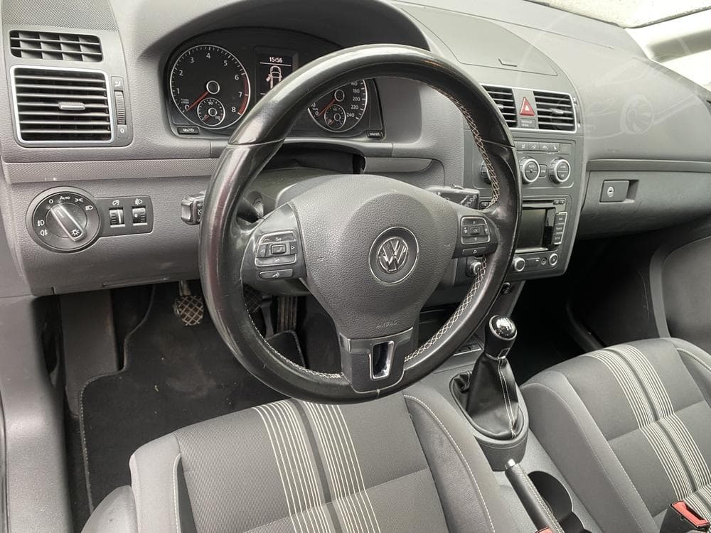 2013 Volkswagen TOURAN - 23