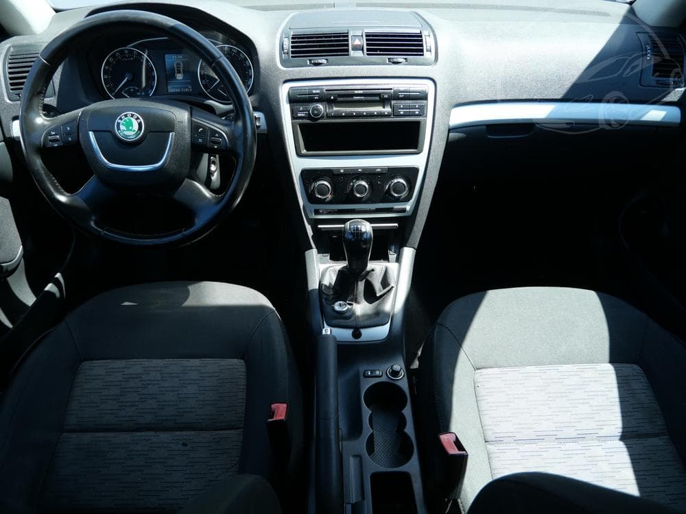 2010 Škoda OCTAVIA - 8