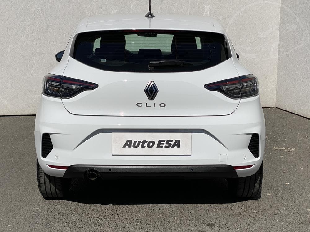 2025 Renault CLIO - 5