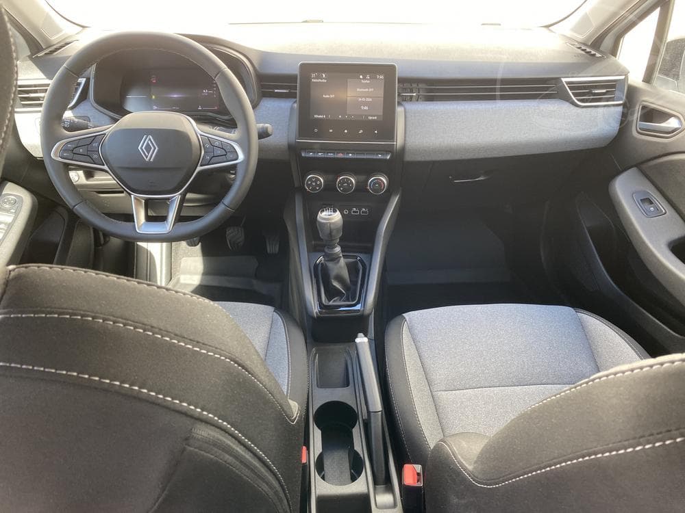 2025 Renault CLIO - 8