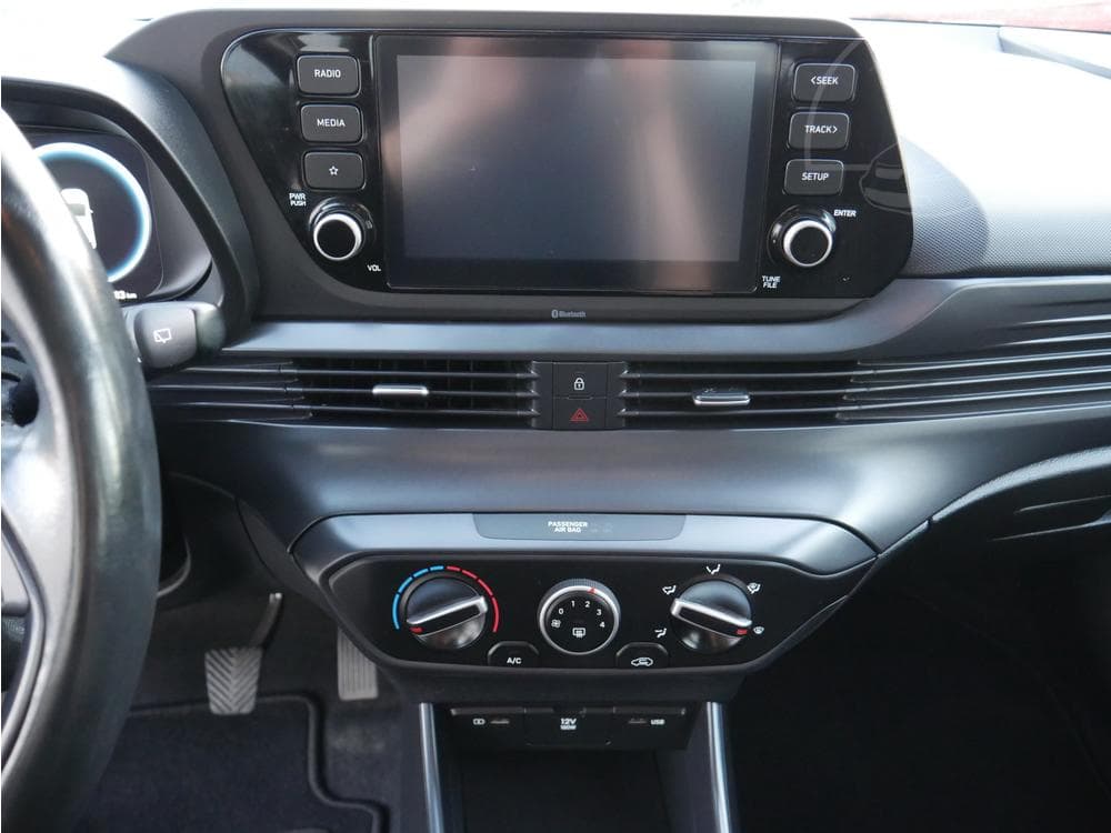 2022 Hyundai BAYON - 11