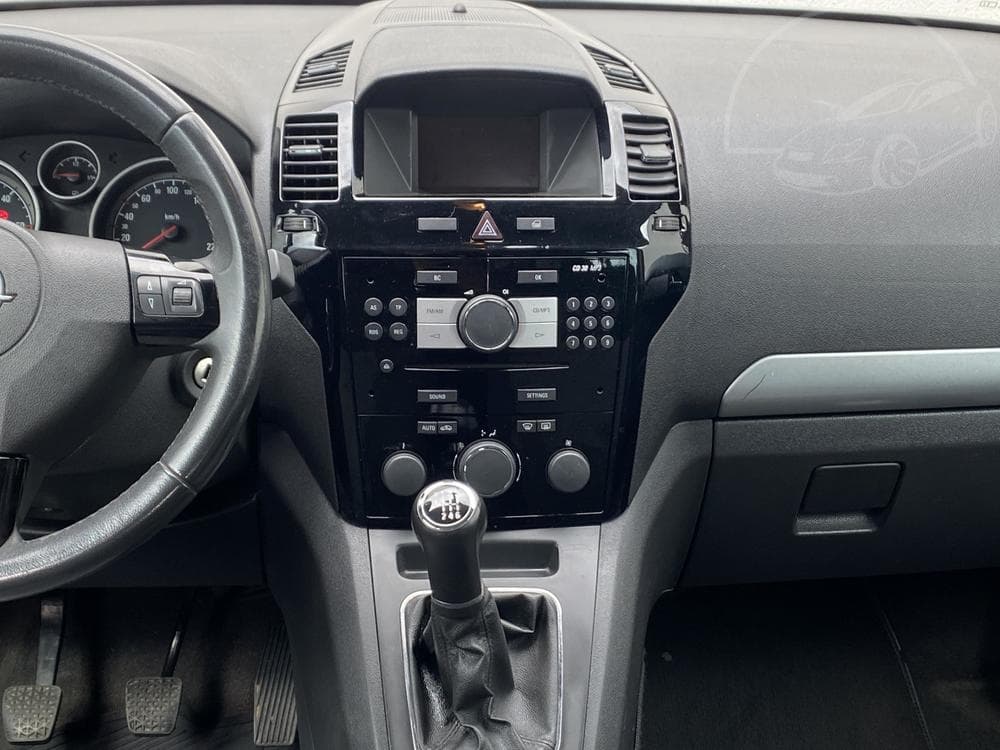 2011 Opel ZAFIRA - 9