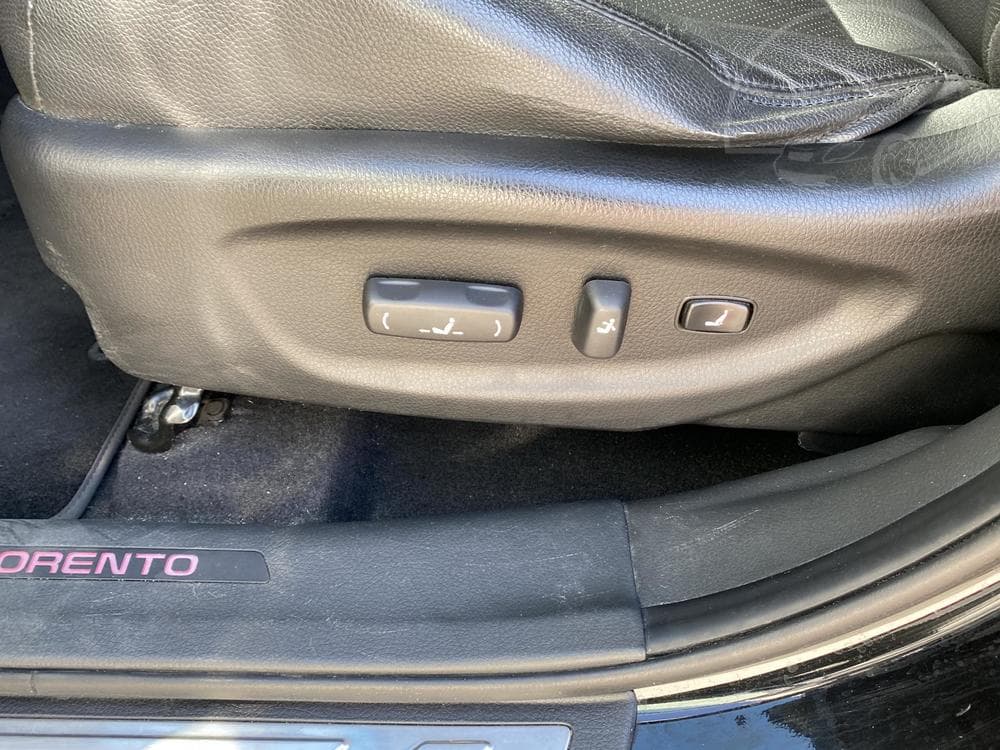 2014 Kia Sorento - 17