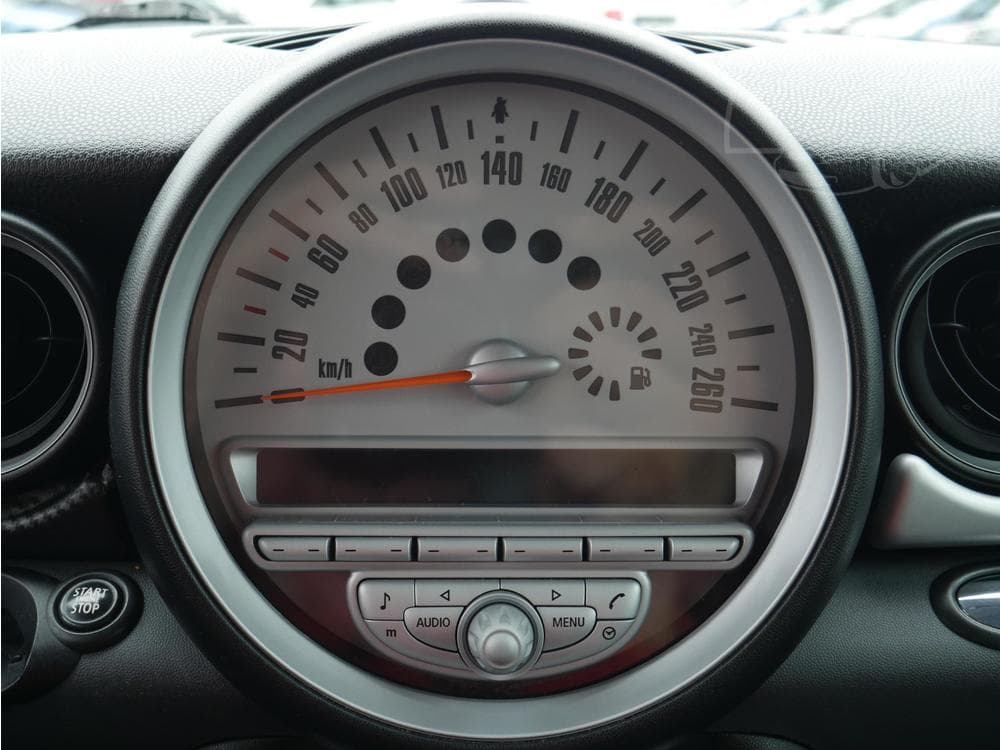 2010 Mini CLUBMAN - 12