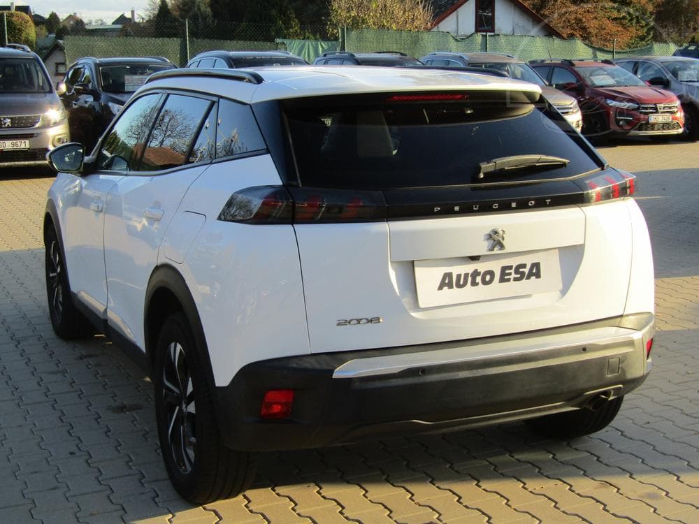 2020 Peugeot 2008 - 4