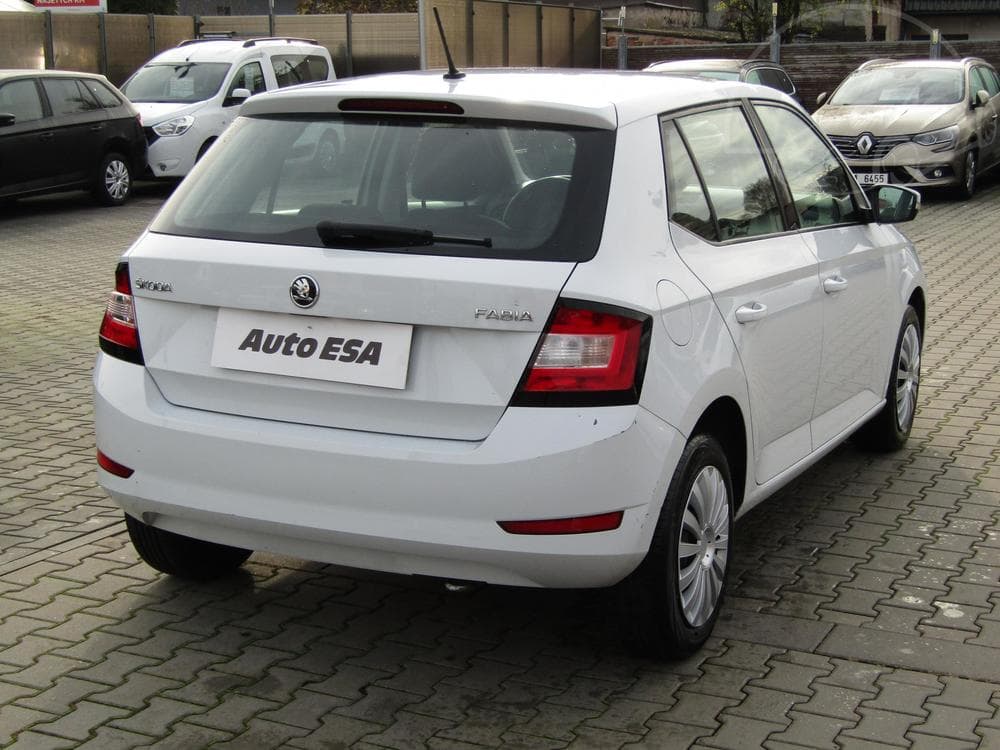 2019 Škoda FABIA - 7