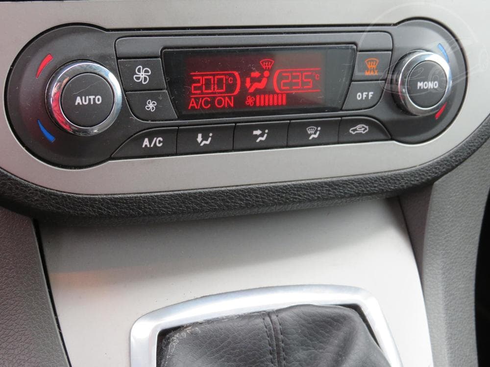 2009 Ford C-MAX - 16