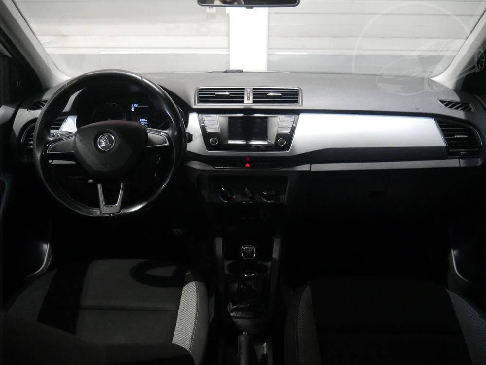 2016 Škoda FABIA - 8