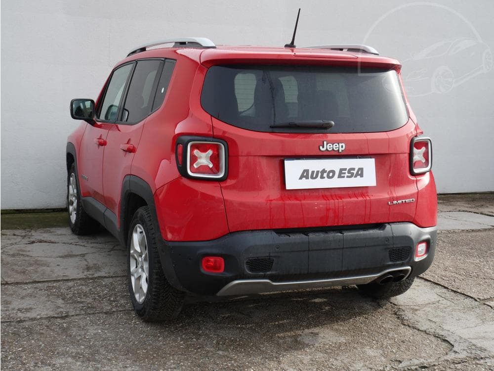 2016 Jeep RENEGADE - 10