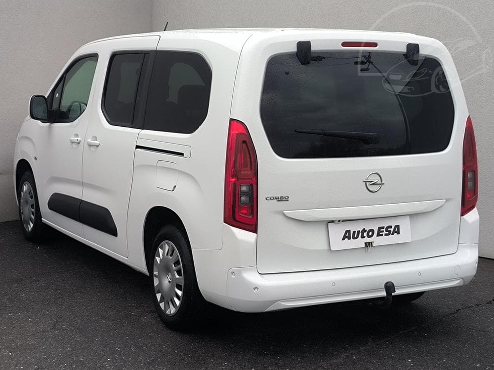 2020 Opel COMBO - 16