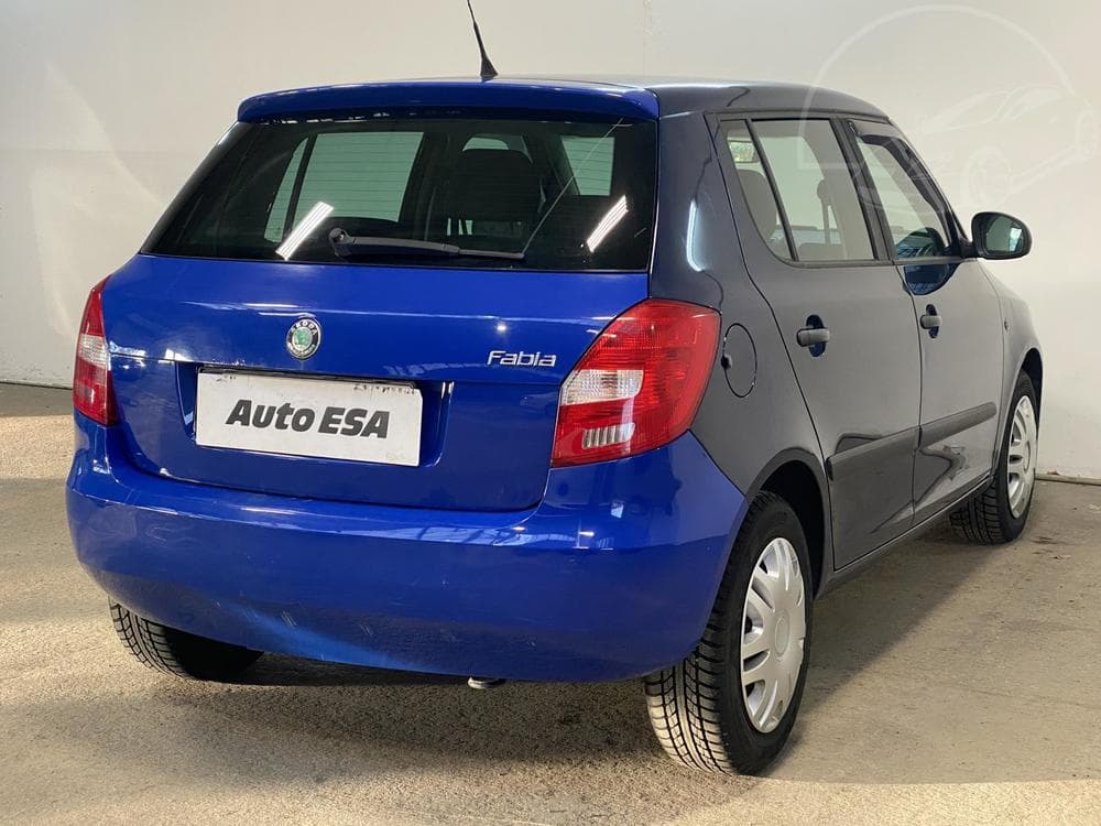2011 Škoda FABIA - 4