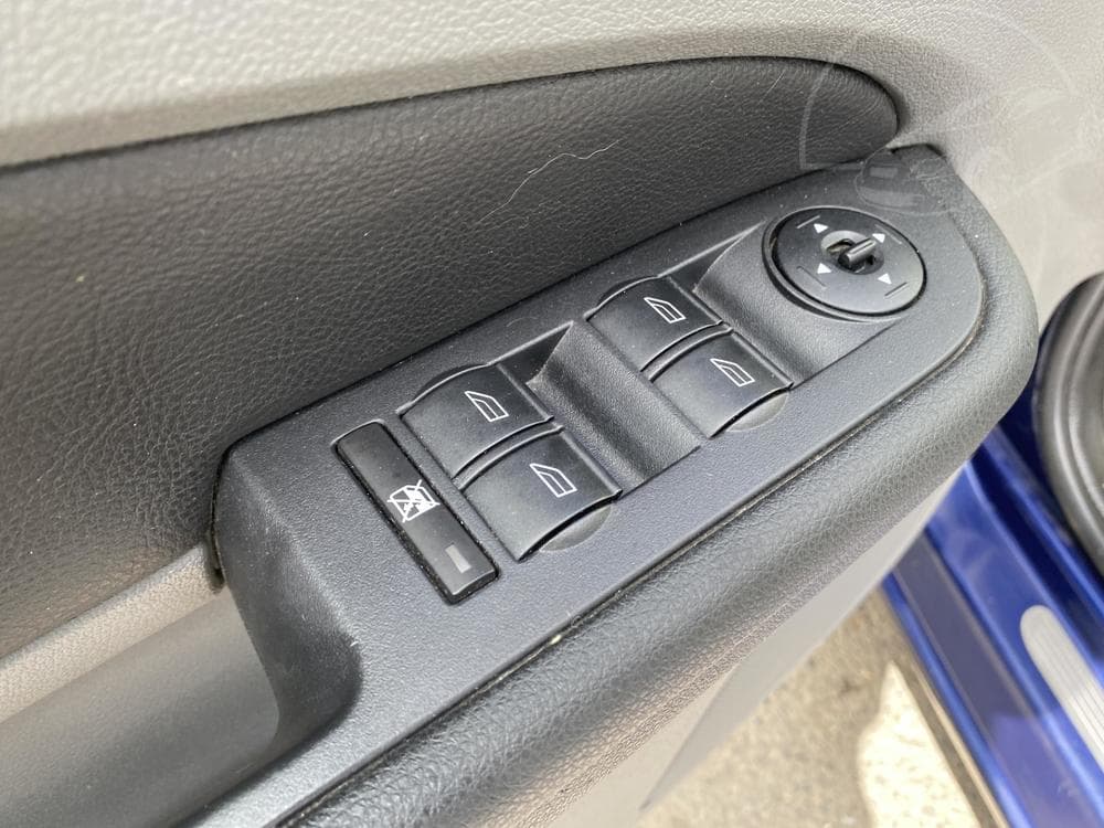2009 Ford FOCUS - 14