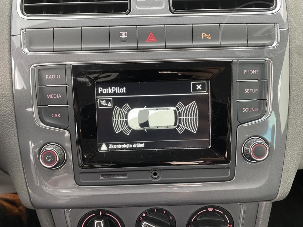 2014 Volkswagen POLO - 31