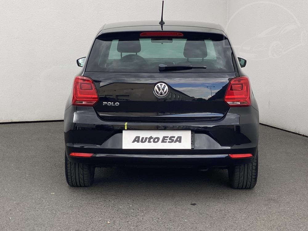 2014 Volkswagen POLO - 9