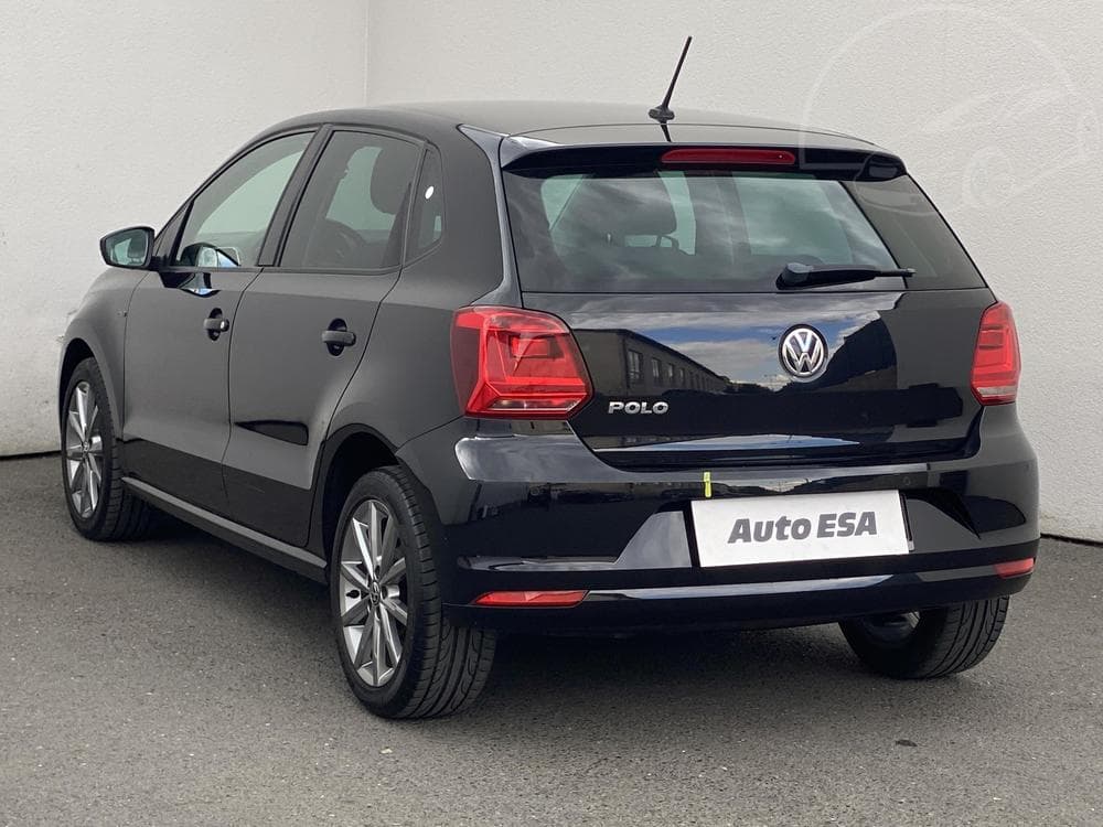 2014 Volkswagen POLO - 11