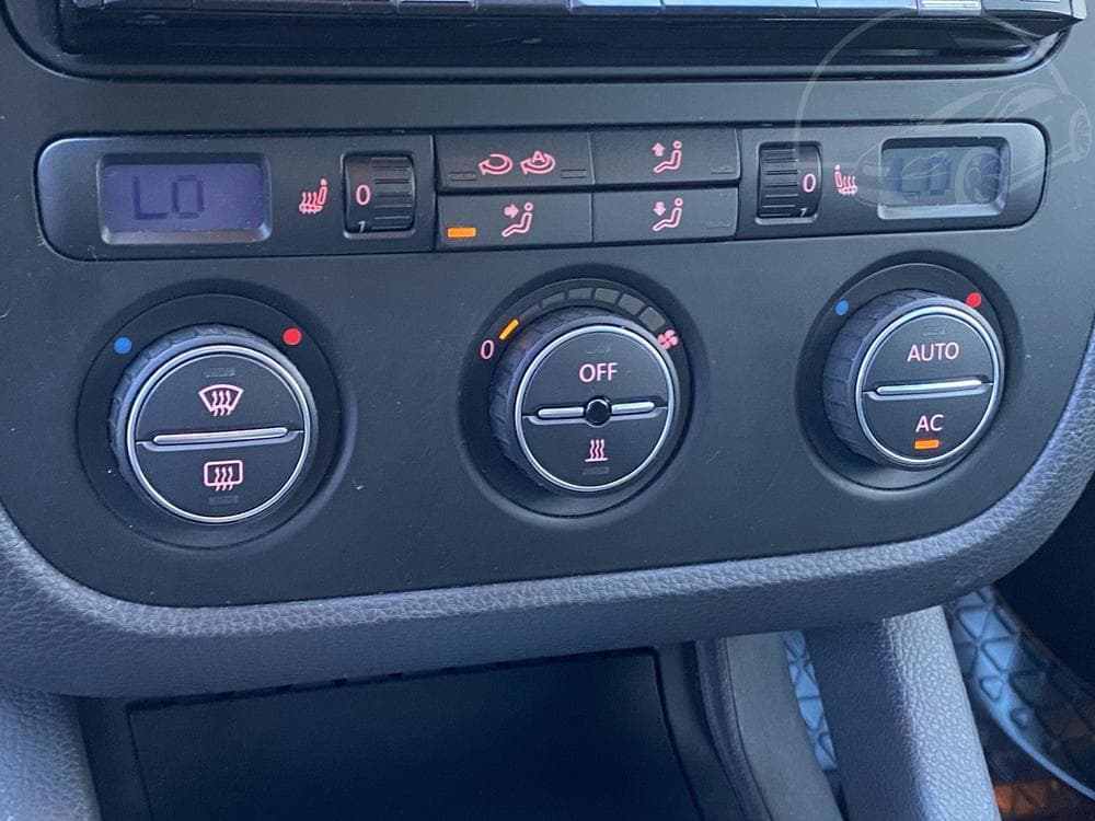 2008 Volkswagen JETTA - 31