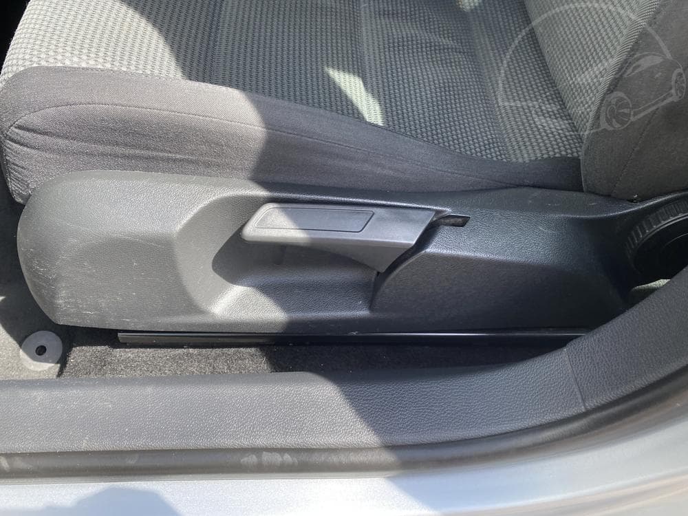 2009 Volkswagen GOLF - 14