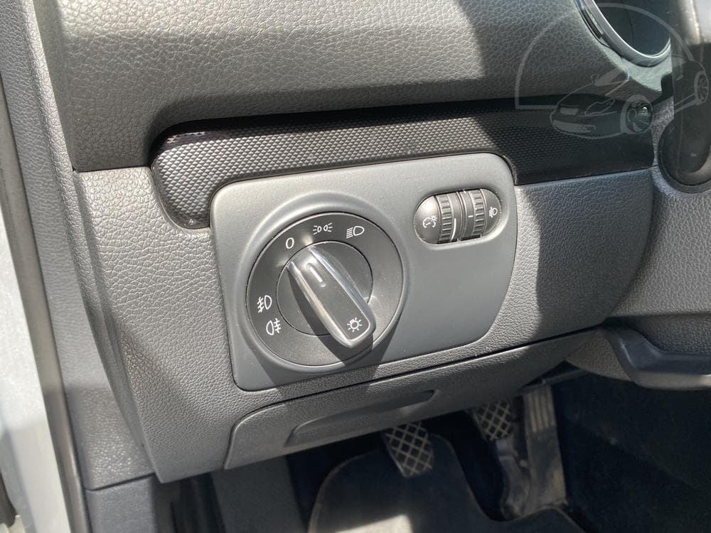 2009 Volkswagen GOLF - 15
