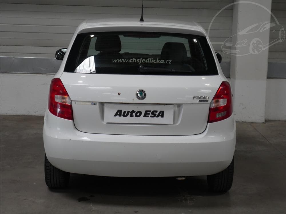 2010 Škoda FABIA - 5