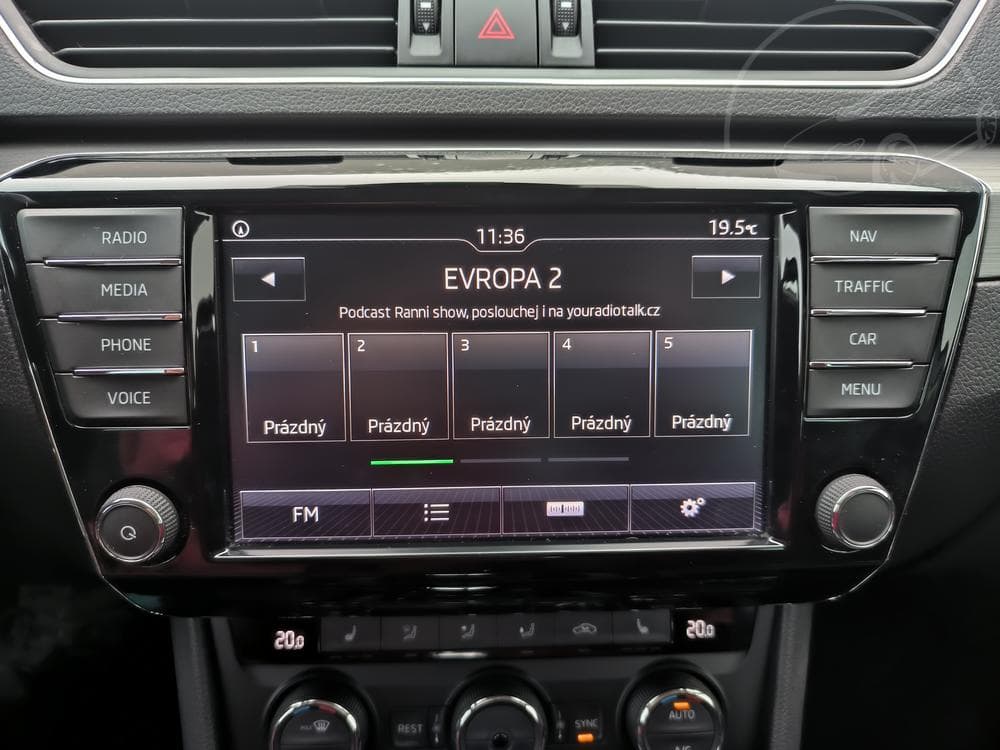 2017 Škoda SUPERB - 12