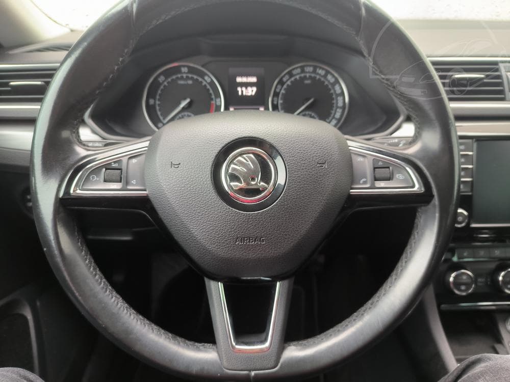 2017 Škoda SUPERB - 20