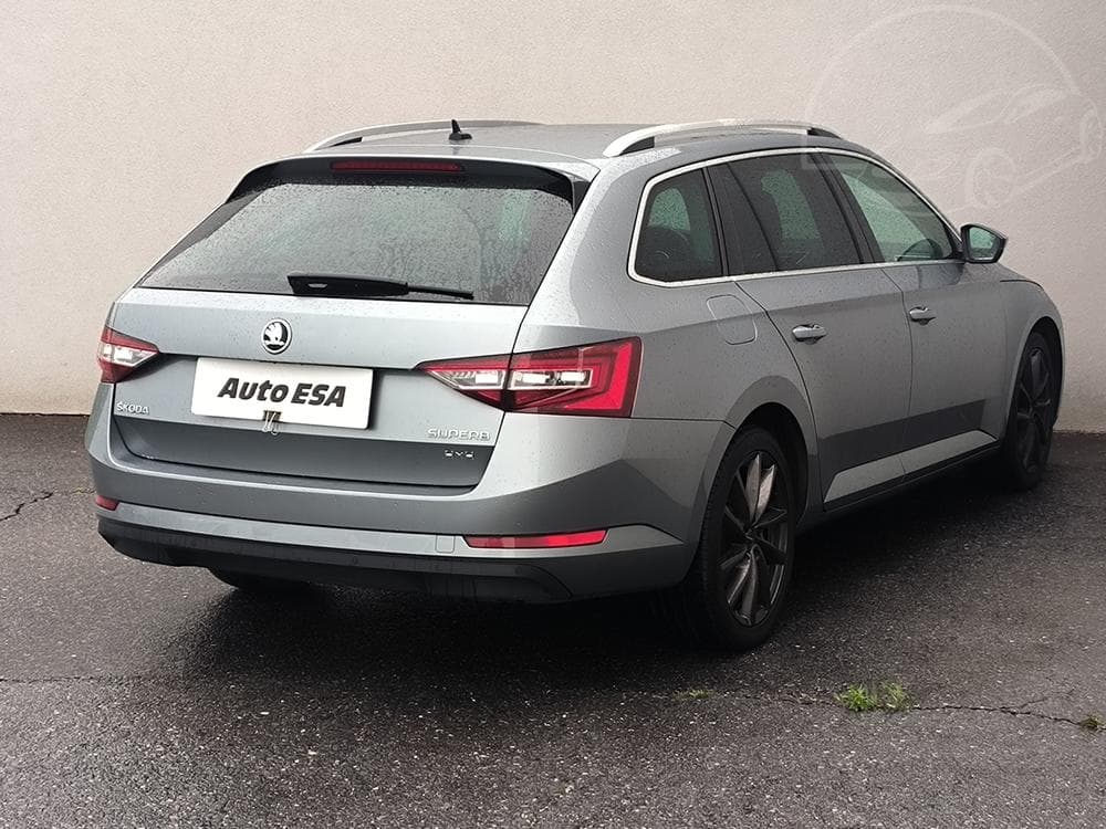 2017 Škoda SUPERB - 4