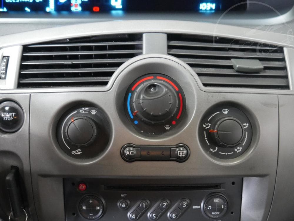 2007 Renault MEGANE - 13