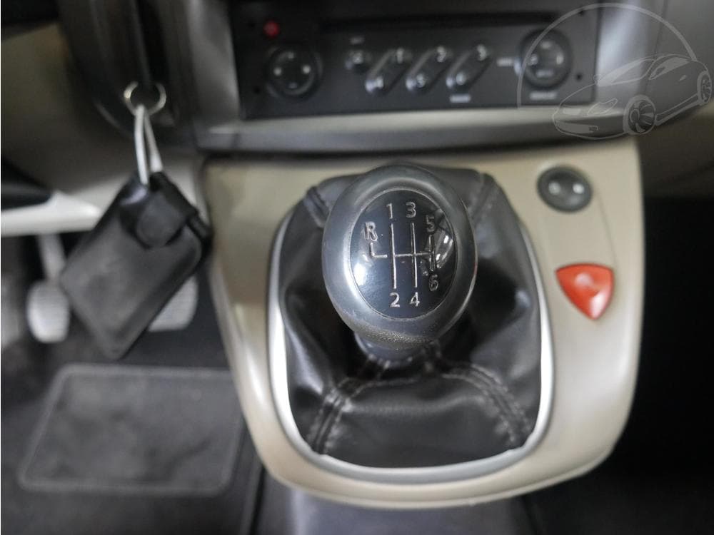 2007 Renault MEGANE - 15