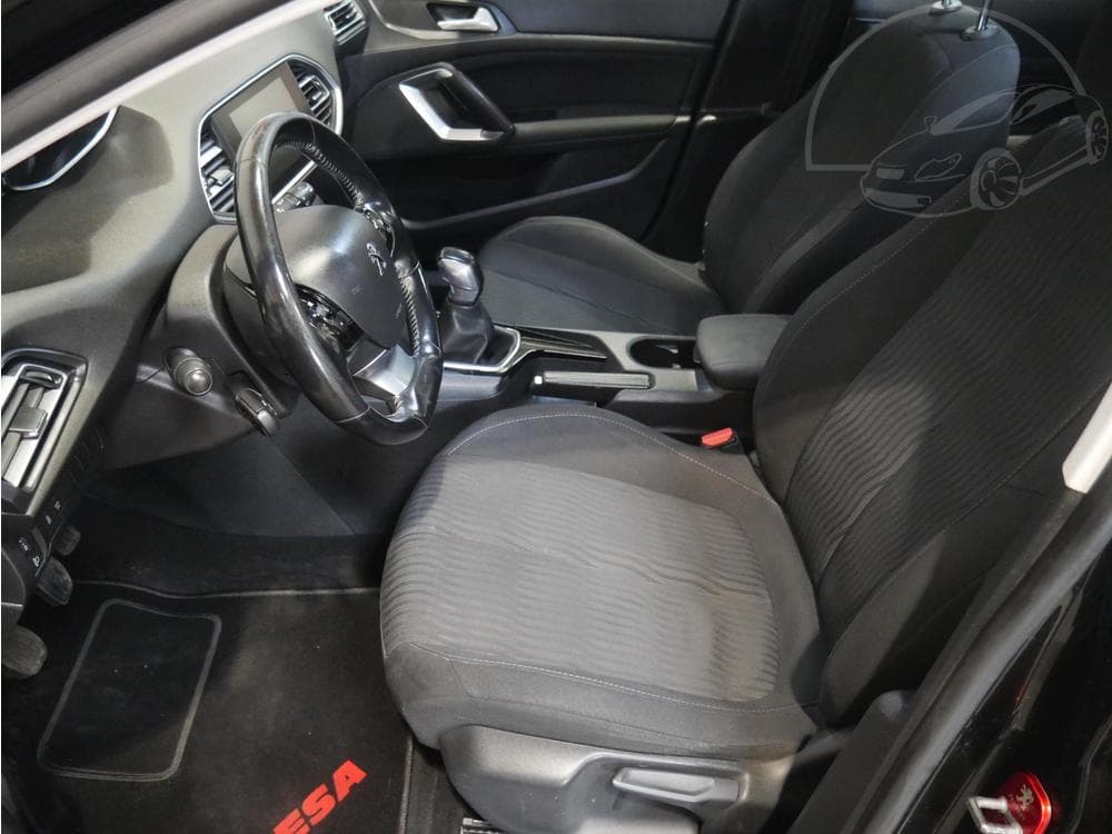 2016 Peugeot 308 - 9