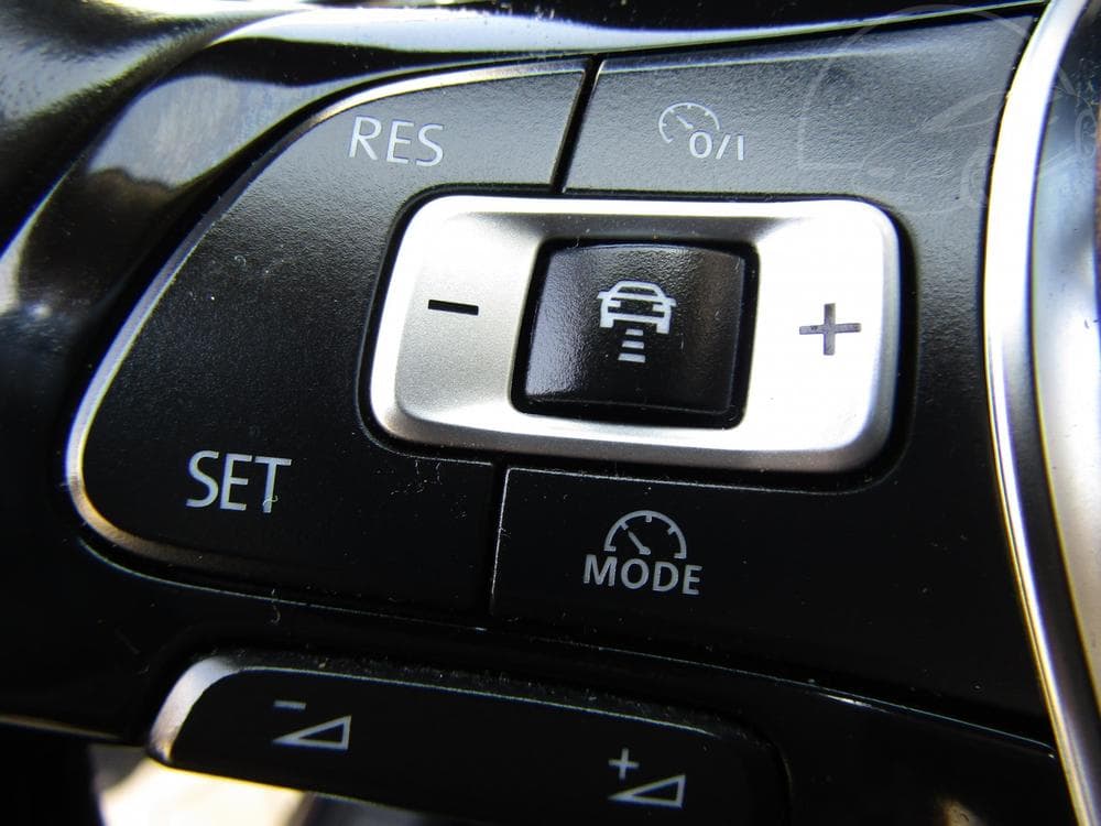 2015 Volkswagen PASSAT - 66