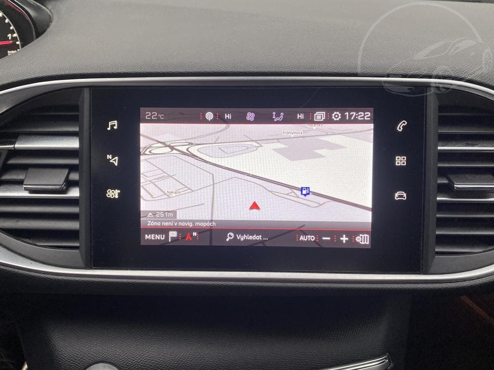 2020 Peugeot 308 - 18