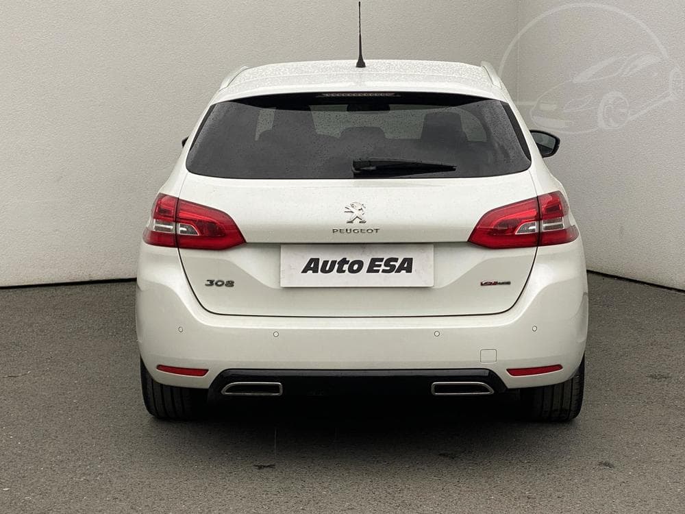 2020 Peugeot 308 - 5