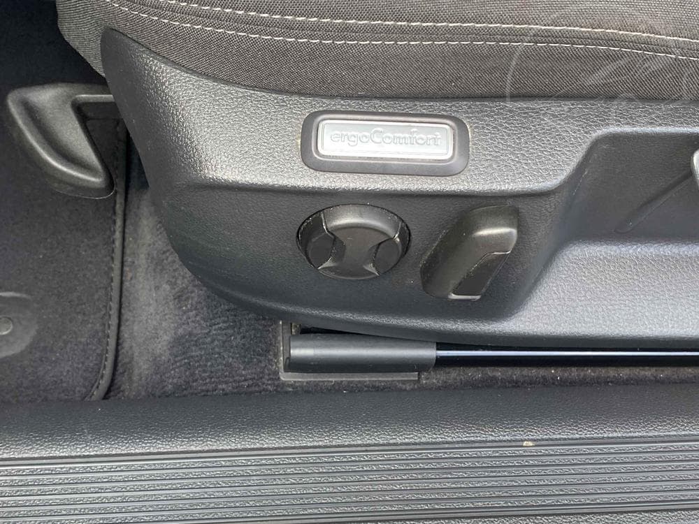 2018 Volkswagen PASSAT - 12