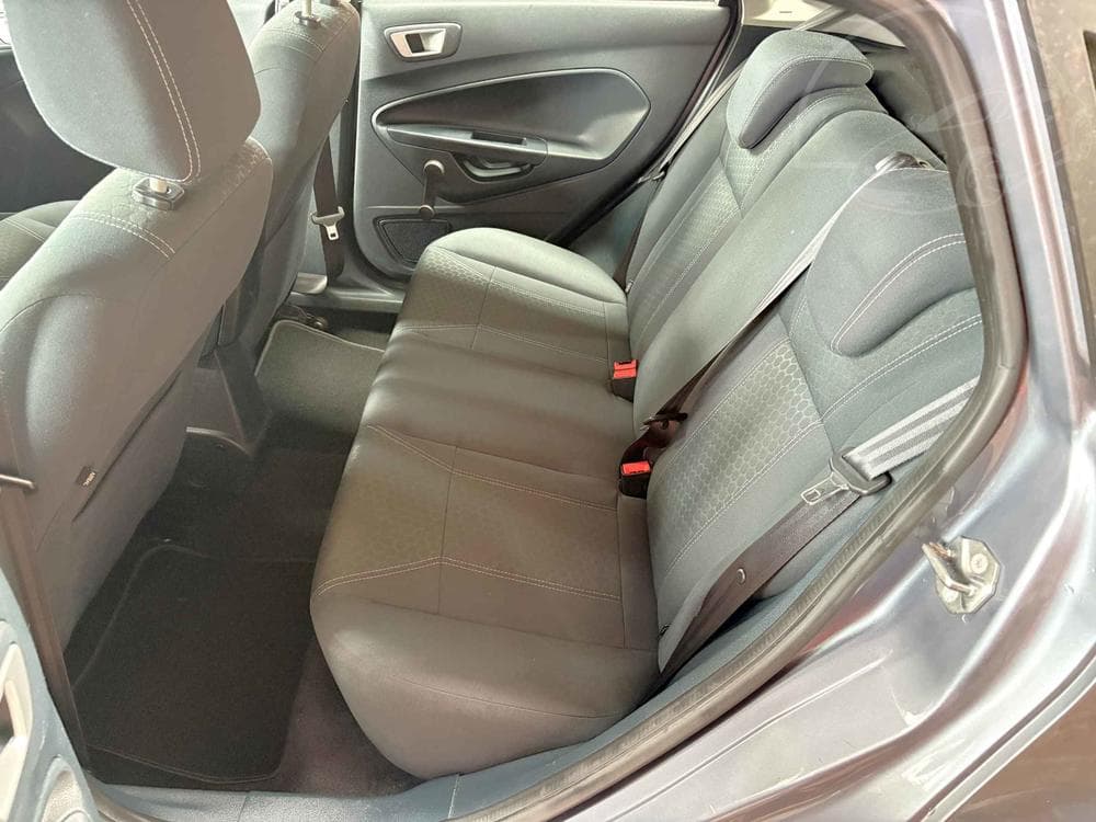 2012 Ford FIESTA - 10