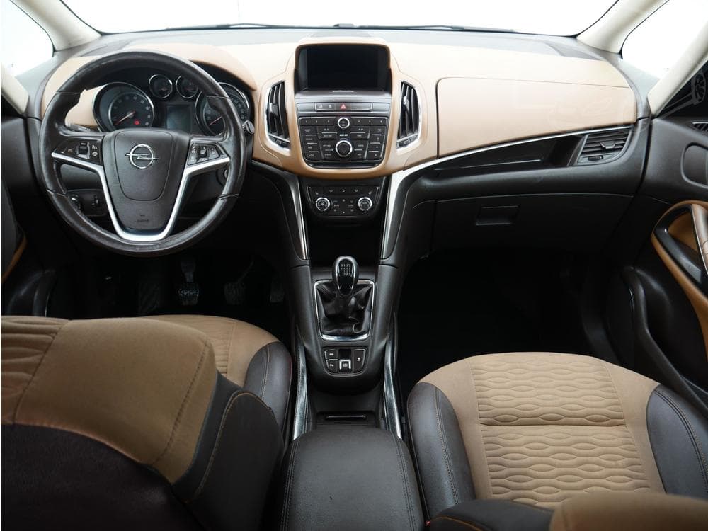 2012 Opel ZAFIRA - 8