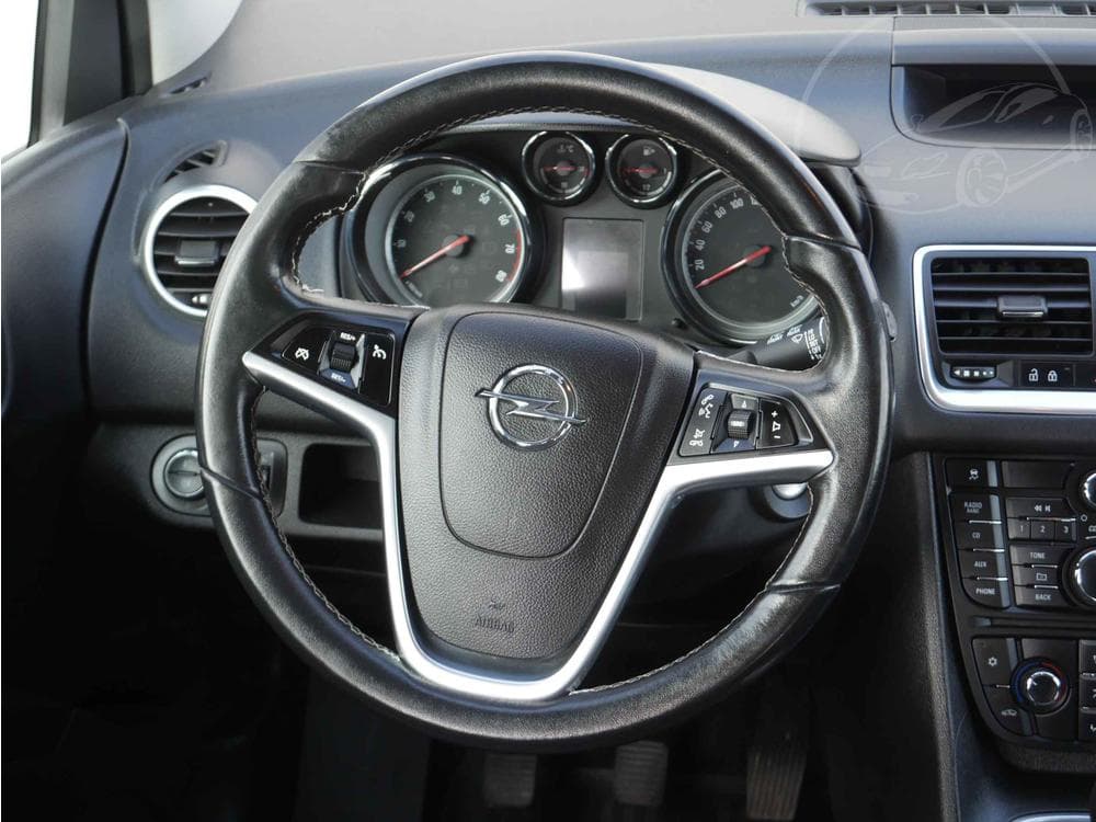 2015 Opel MERIVA - 13
