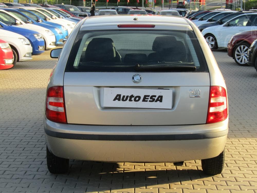2004 Škoda FABIA - 9