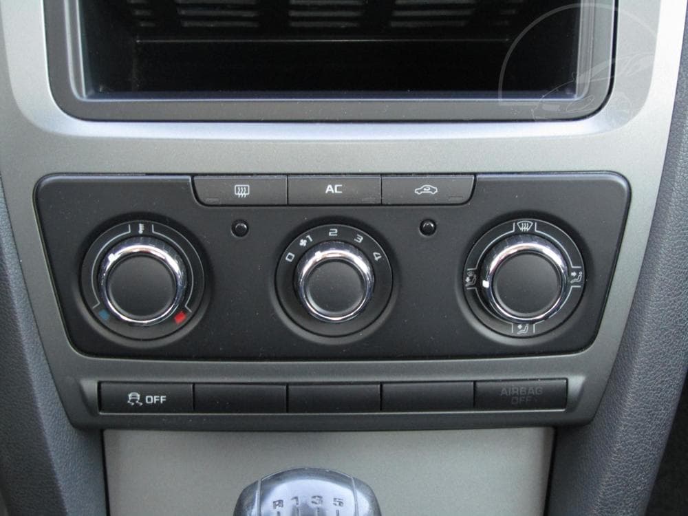 2012 Škoda OCTAVIA - 12