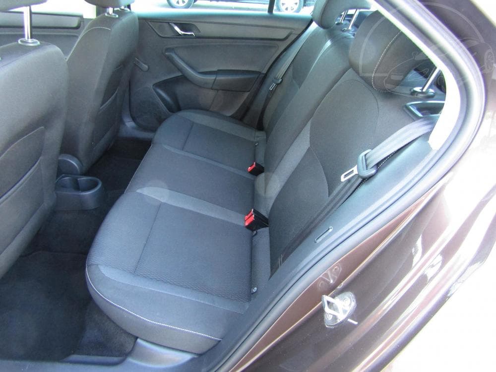 2014 Škoda RAPID - 10