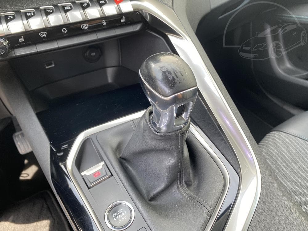 2021 Peugeot 3008 - 27