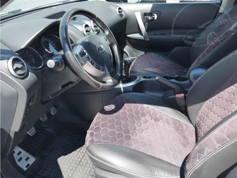 2011 Nissan QASHQAI - 9