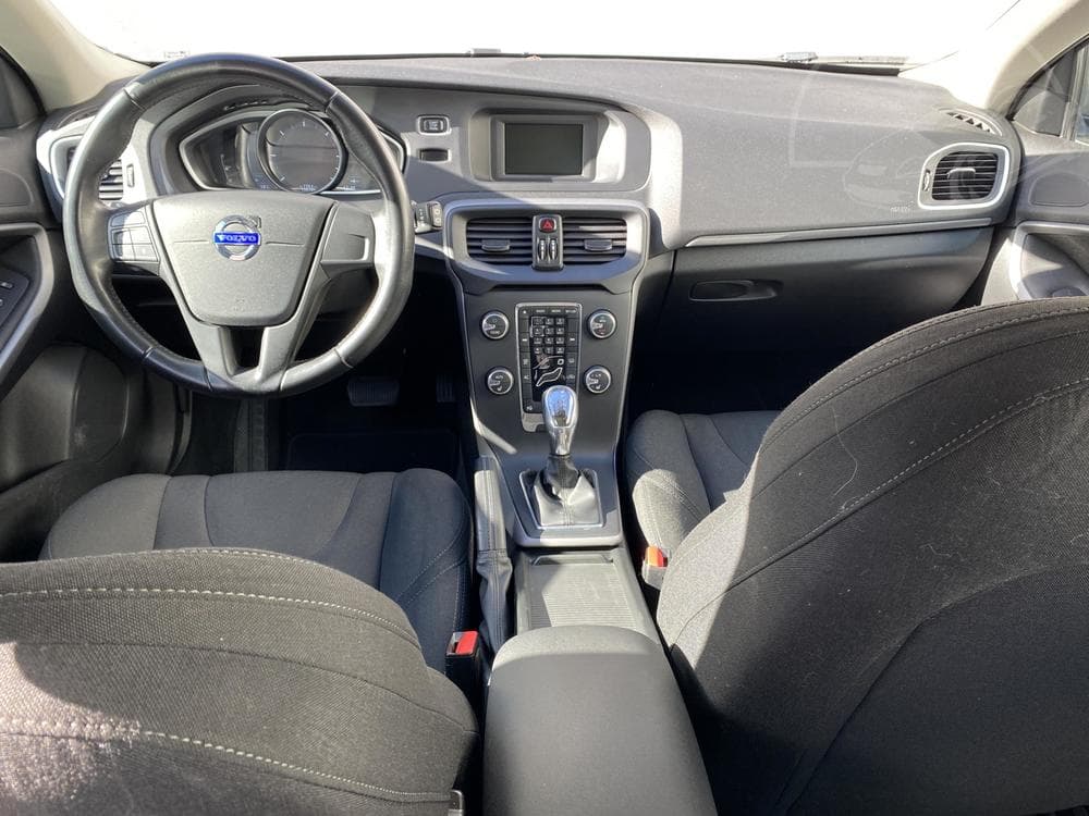 2013 Volvo V40 - 8