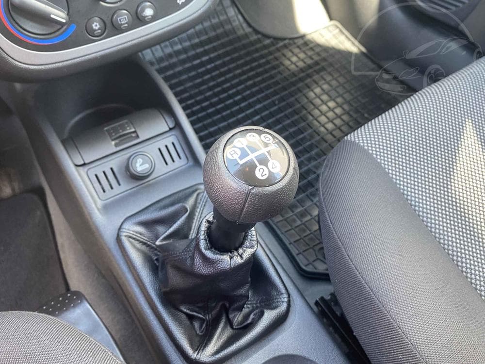 2006 Opel CORSA - 15