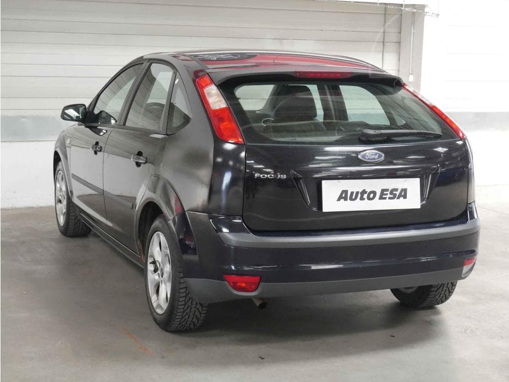 2007 Ford FOCUS - 4