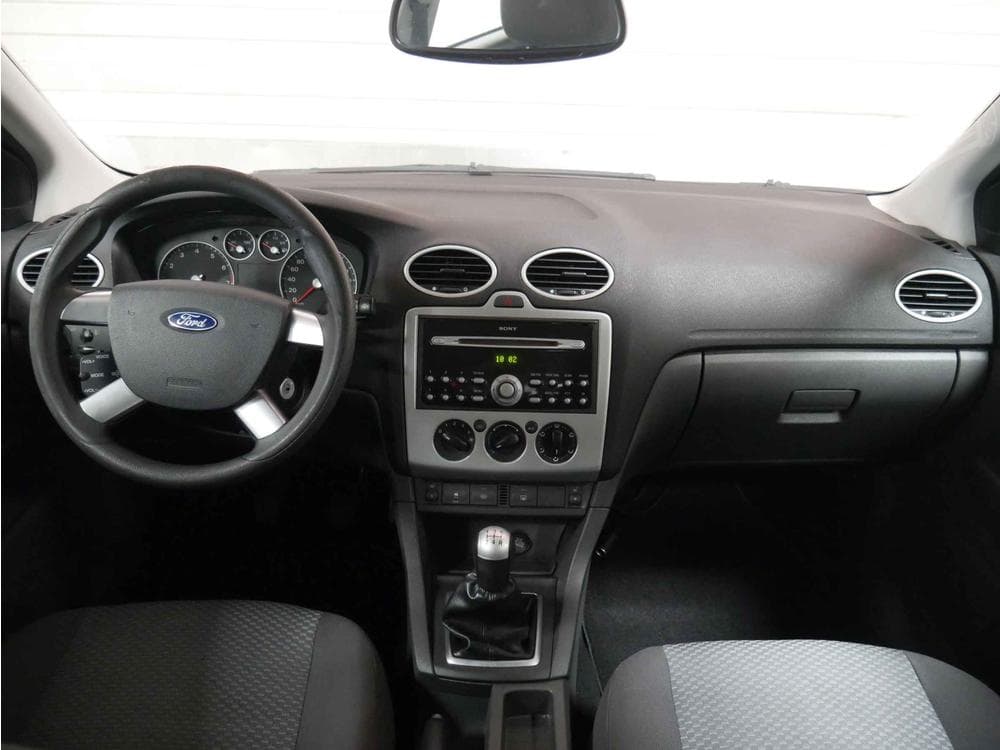 2007 Ford FOCUS - 8