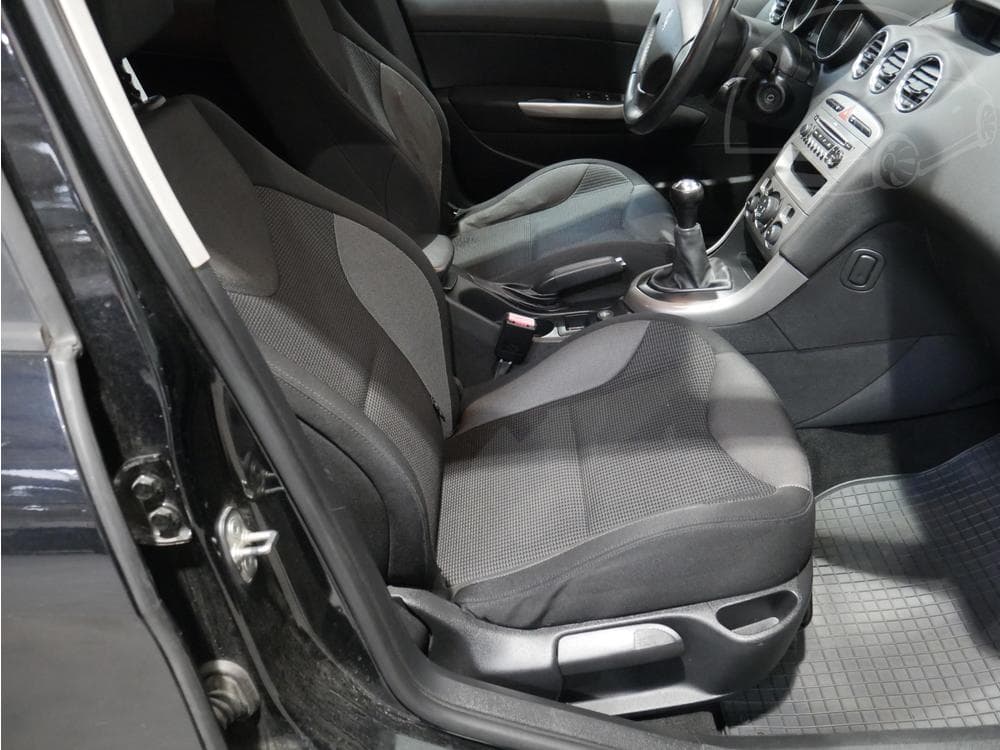 2008 Peugeot 308 - 23