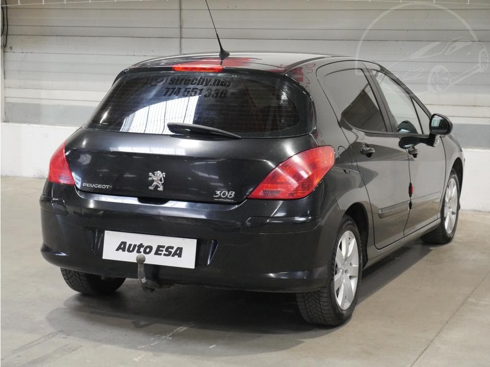 2008 Peugeot 308 - 11